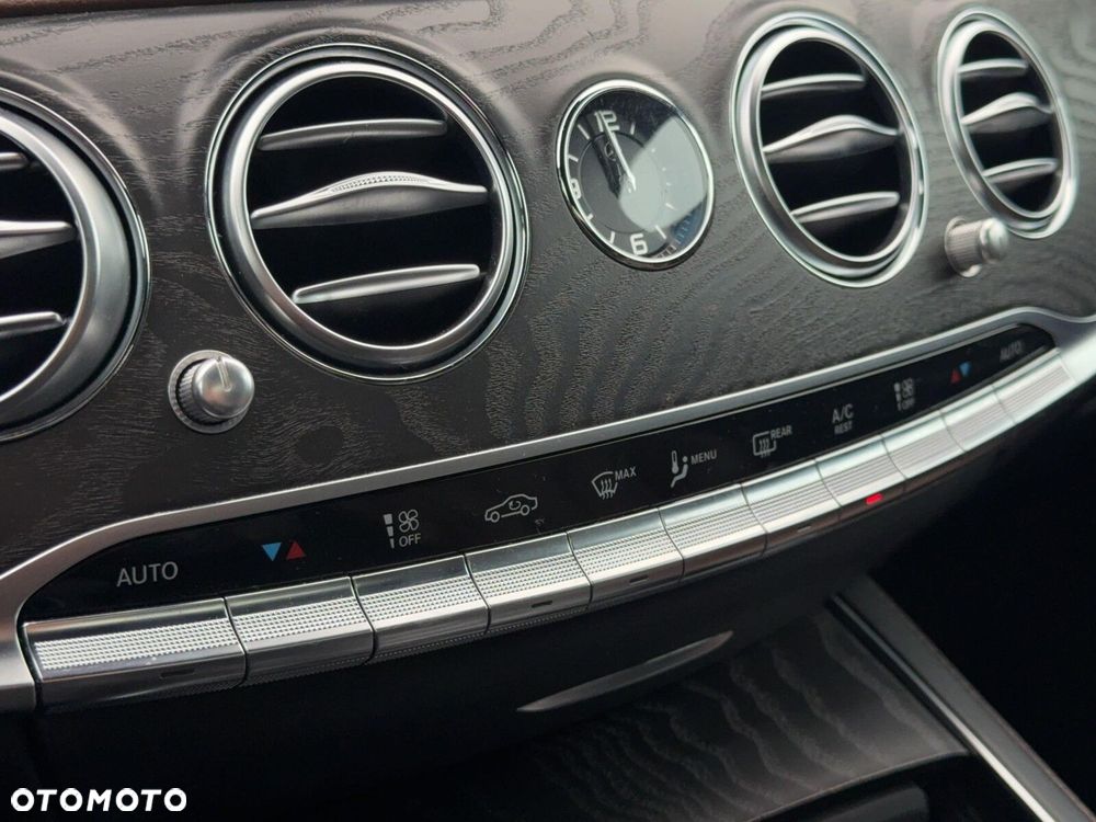 Mercedes-Benz Klasa S 400 d 4-Matic L 9G-TRONIC - 24