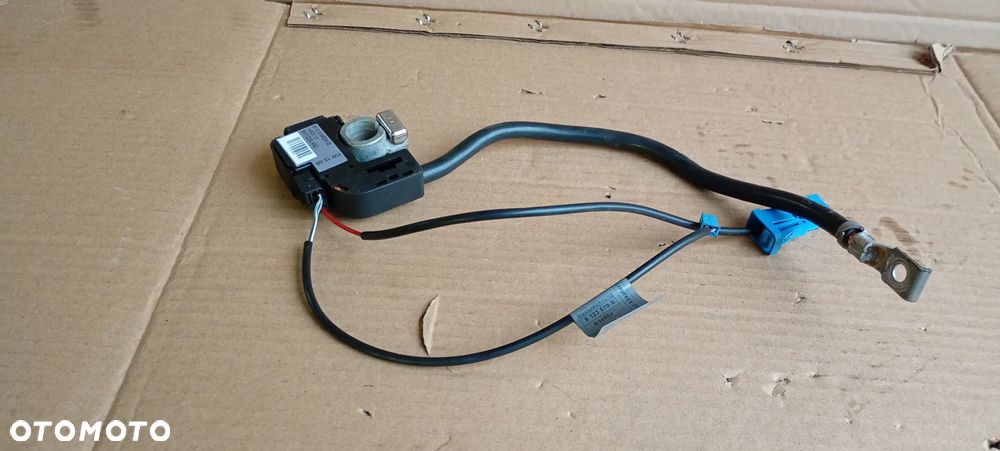 Klema minusowa akumulatora BMW 1 E81 E87 2.0i 9184208 - 2