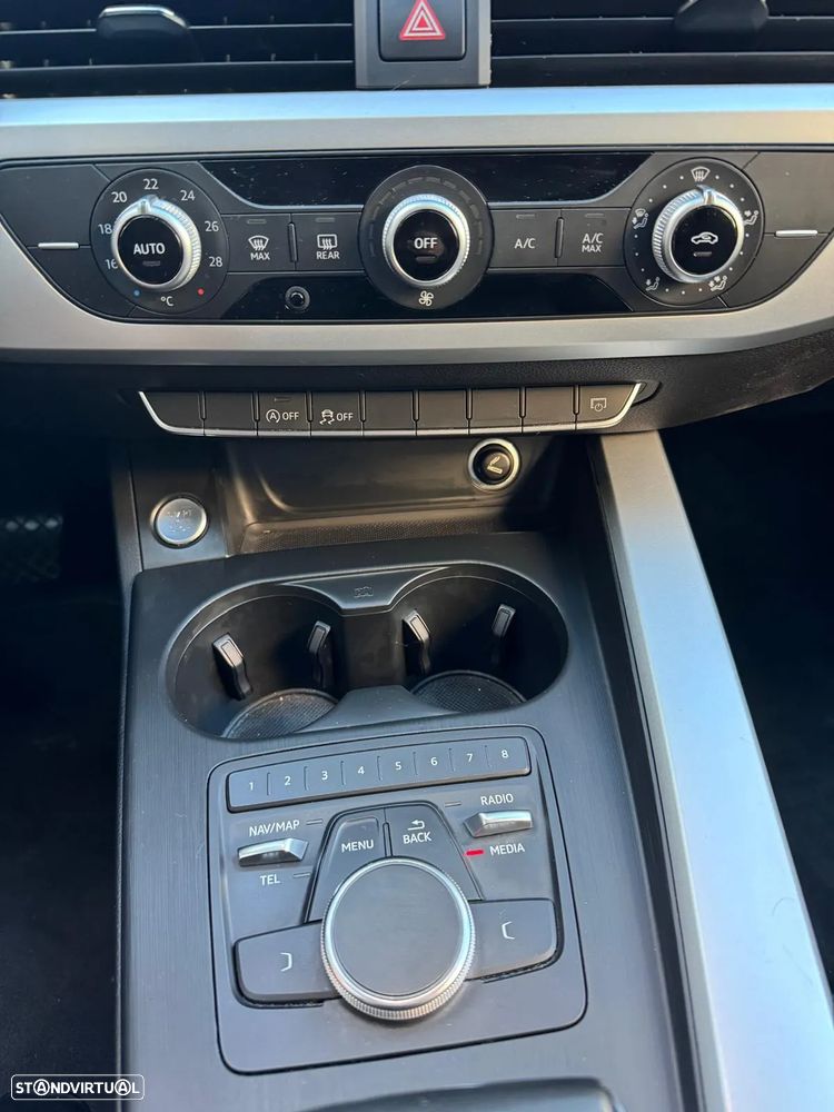 Audi A4 Avant 2.0 TDI S tronic - 2