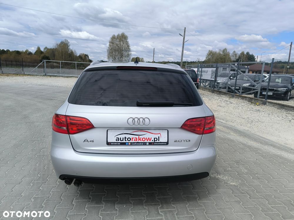 Audi A4 Avant - 10