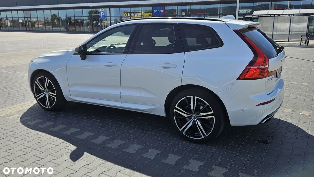 Volvo XC 60 B4 B R-Design - 11