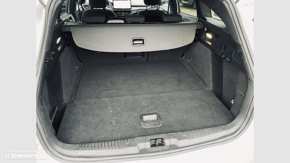 Ford Focus SW 1.0 EcoBoost ST-Line X — fotografia 18