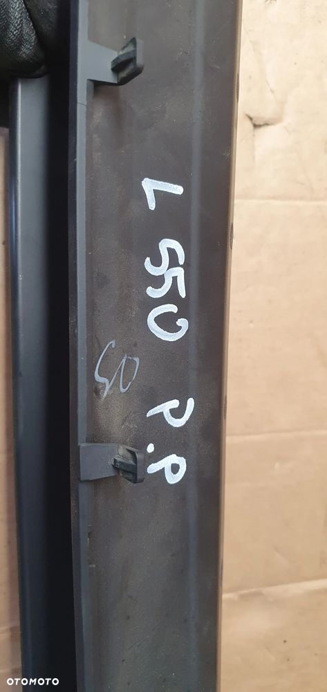 Schowek półka deski konsoli USB Land Rover Discovery Sport L550 FK72-19010-BA - 8