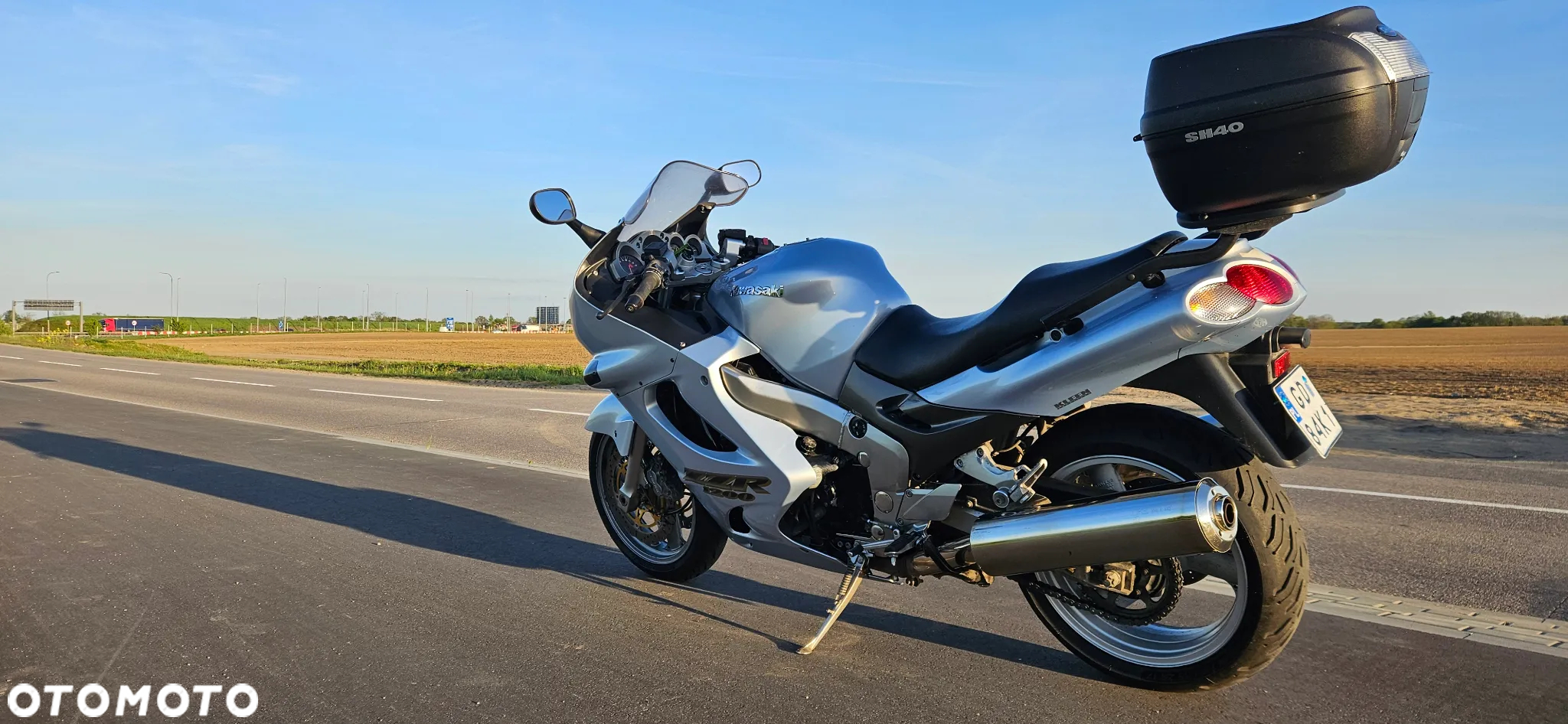 Kawasaki ZZR - 6
