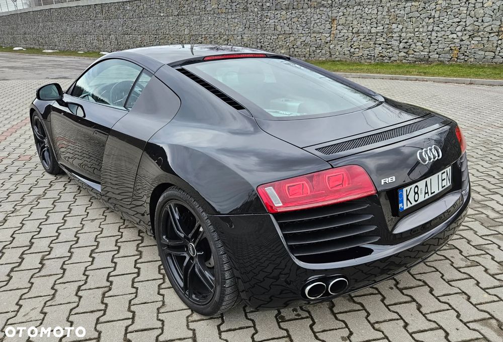 Audi R8 Coupé - 3