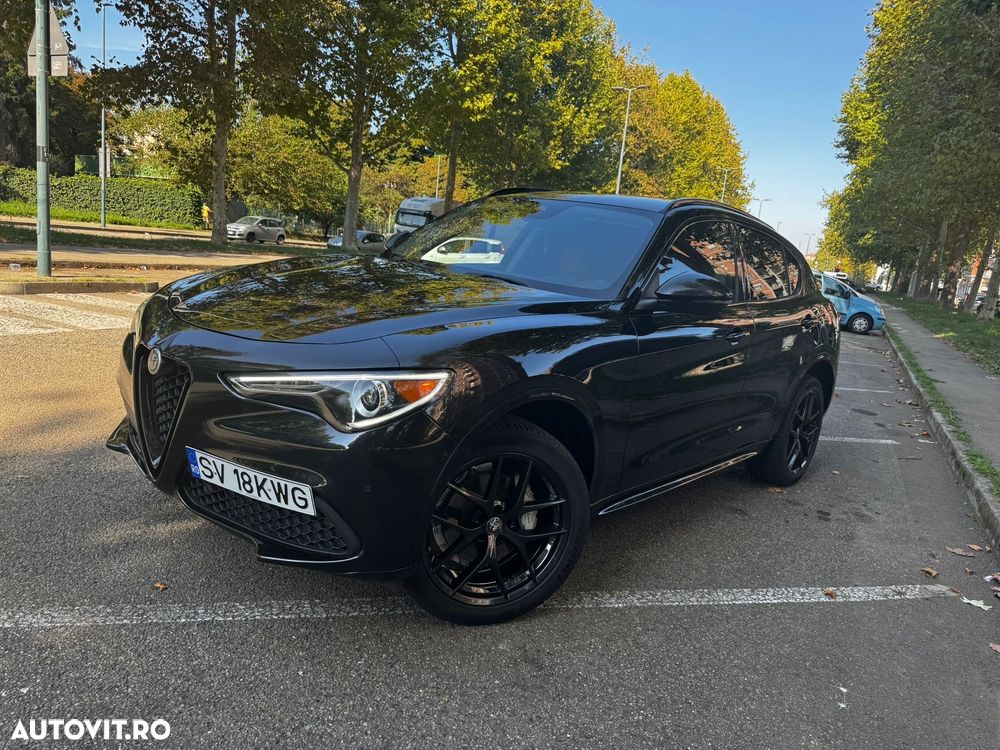 Alfa Romeo Stelvio 2.0 Turbo 16V AT8-Q4 Veloce Ti - 1