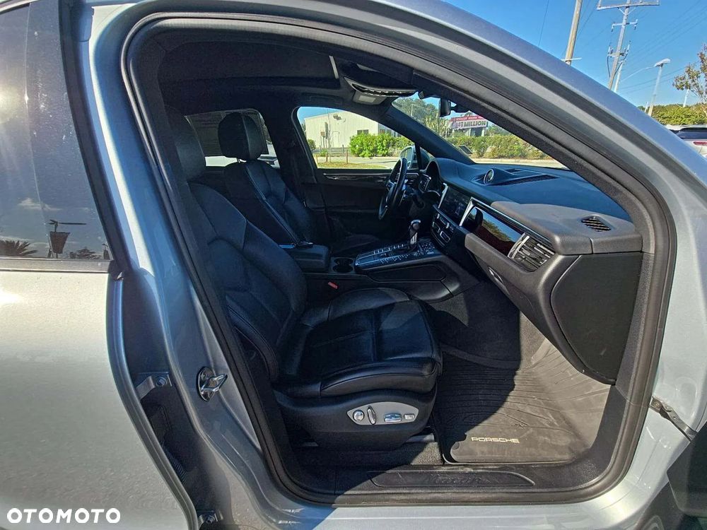 Porsche Macan Standard - 7