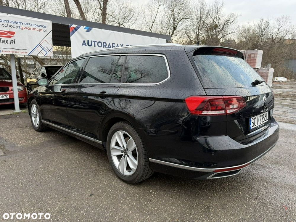 Volkswagen Passat - 8