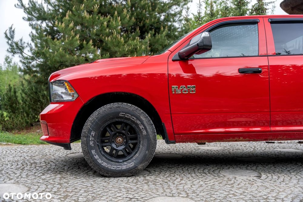 RAM 1500 Quad Cab Sport - 9
