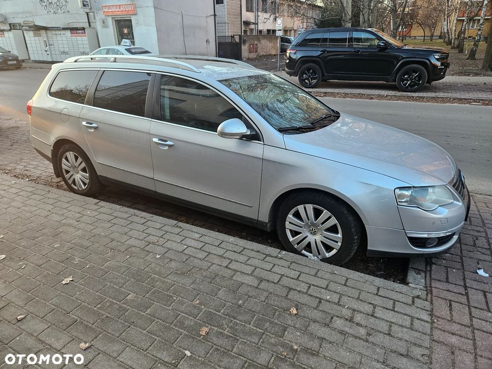 Volkswagen Passat 2.0 TDI DPF Highline DSG - 2
