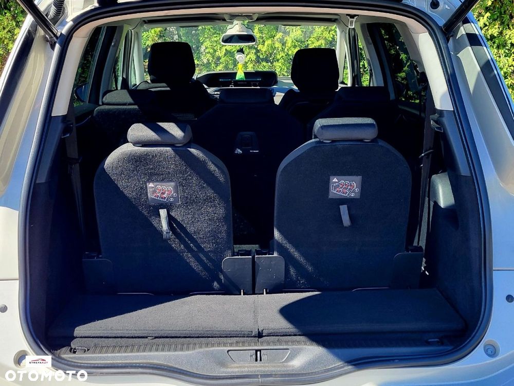 Citroën C4 Grand Picasso - 24