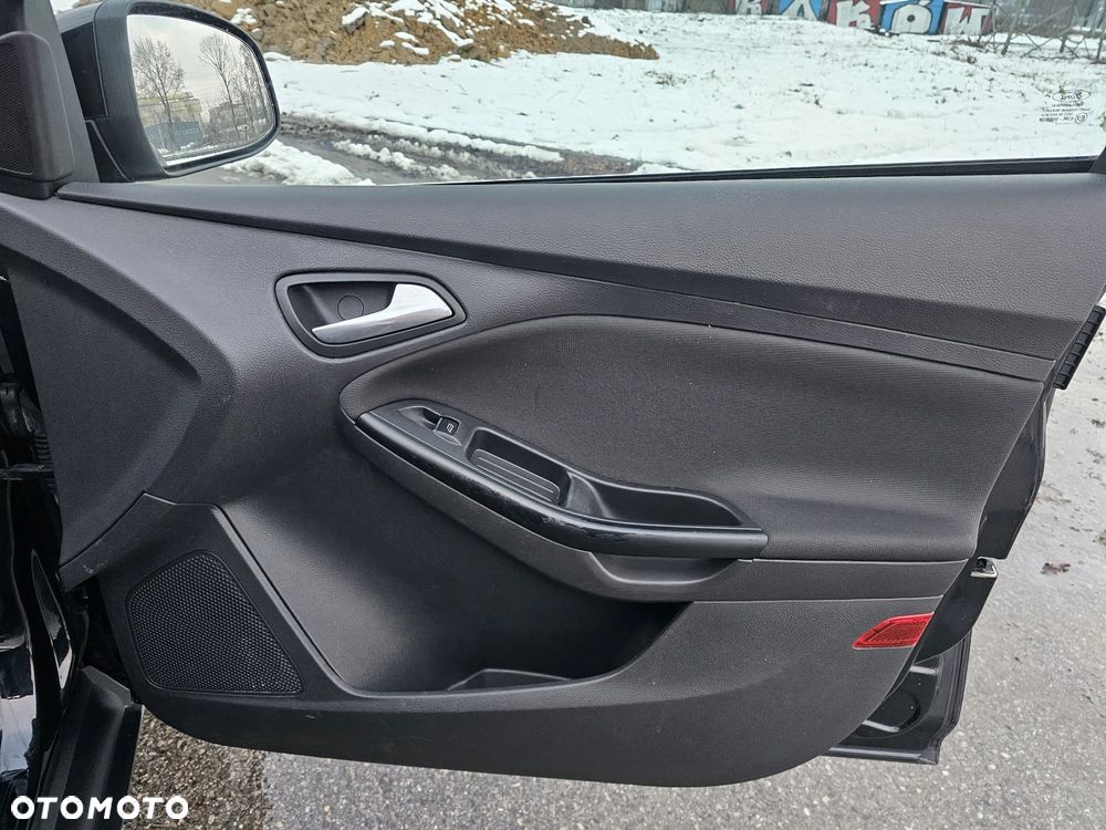 Ford Focus 1.0 EcoBoost Start-Stopp-System Champions Edition - 25