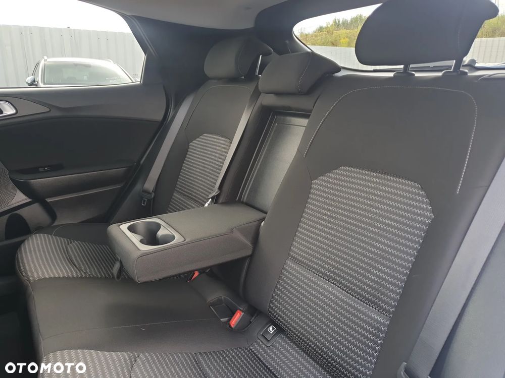 Kia XCeed 1.5 T-GDI M - 17