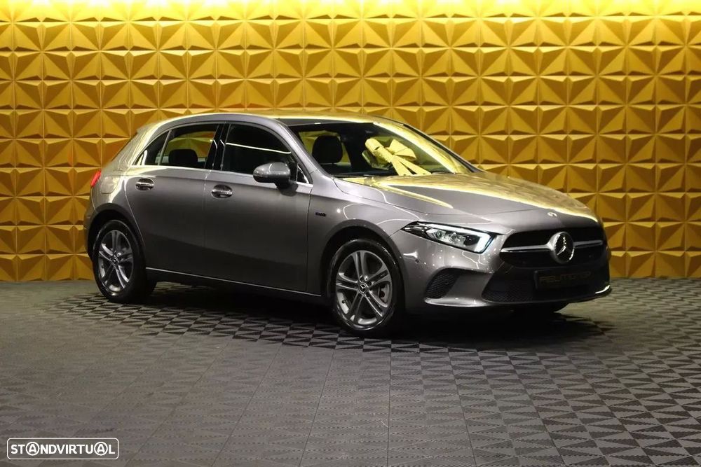 Mercedes-Benz A 250 e Progressive - 5