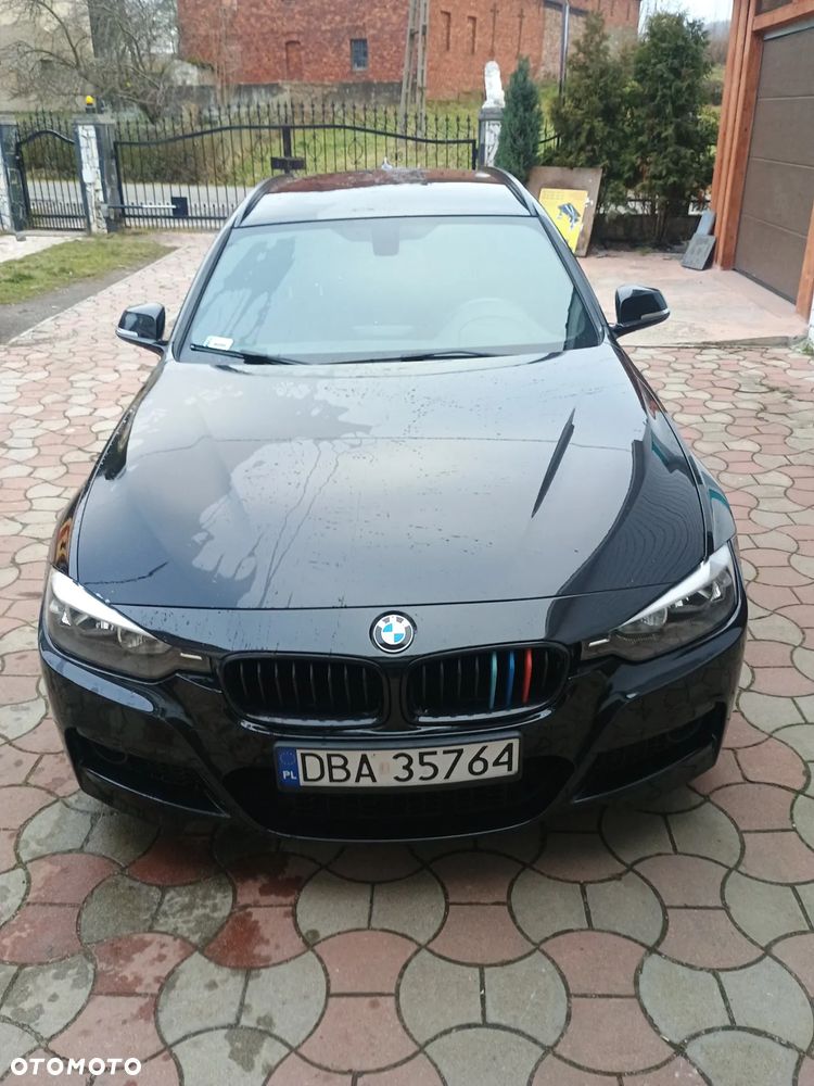 BMW Seria 3 318d xDrive M Sport - 14