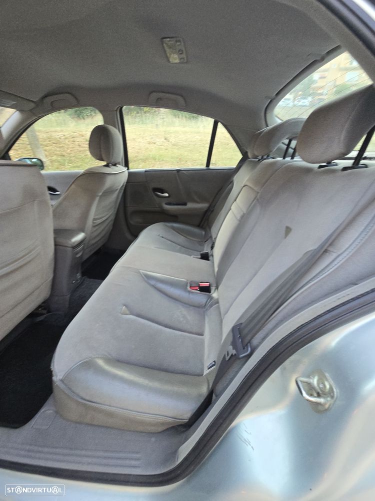 Renault Laguna 1.6 Dynamique - 28