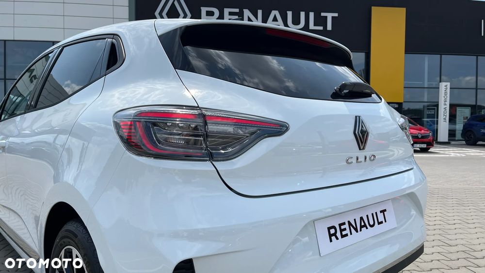 Renault Clio - 7