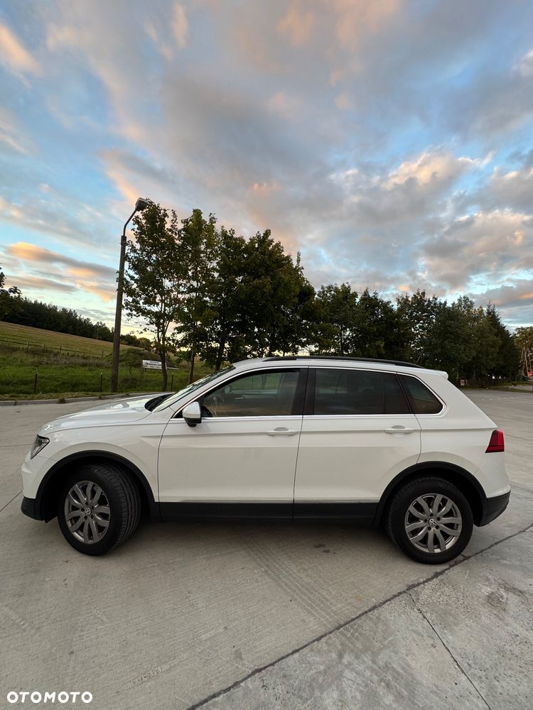 Volkswagen Tiguan 2.0 TDI 4Mot Sport&Style DSG - 2
