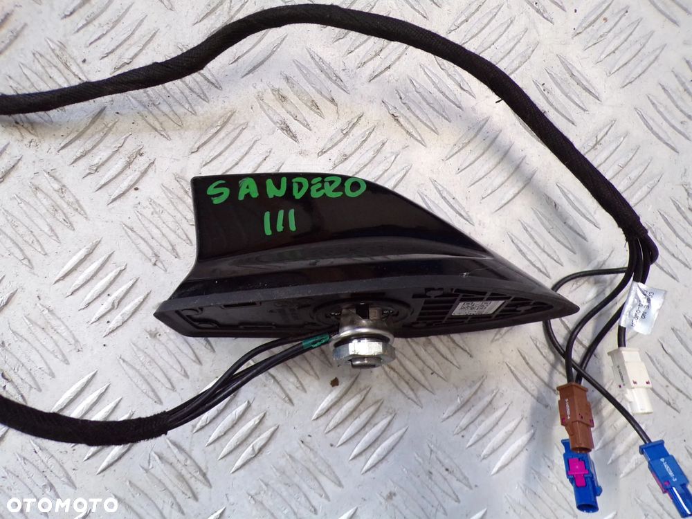 ANTENA PŁETWA REKIN DACIA SANDERO III RENAULT CAPTUR II  8201731020 - 2