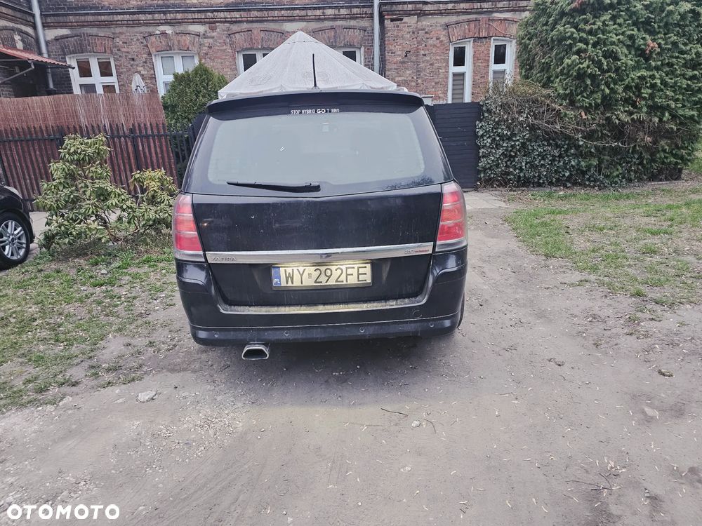 Opel Zafira 2.0 T Sport - 2