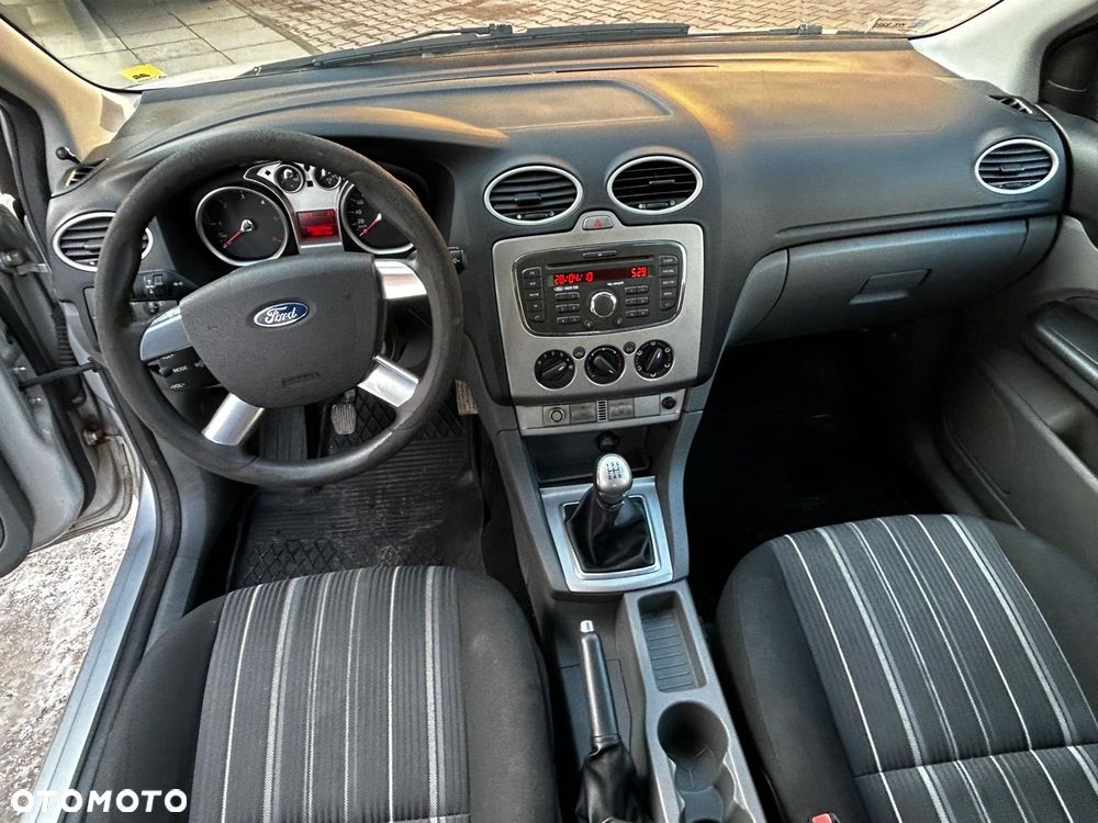 Ford Focus - 14