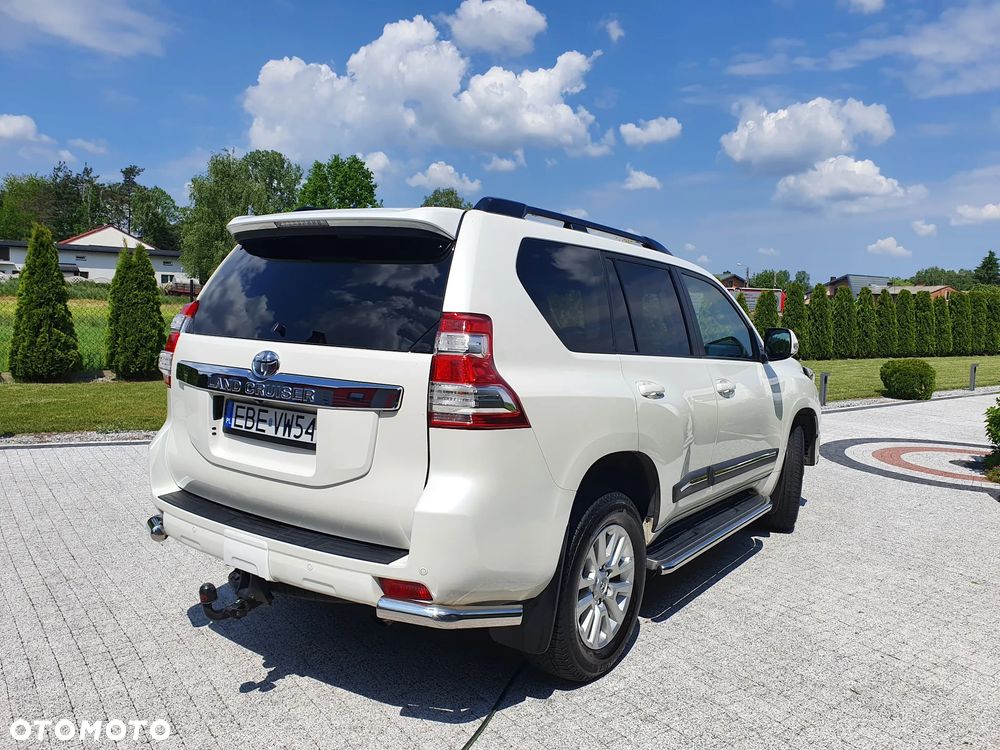 Toyota Land Cruiser 2014 photo 4