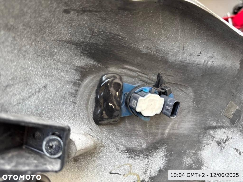 Tesla Model S Performance - 17