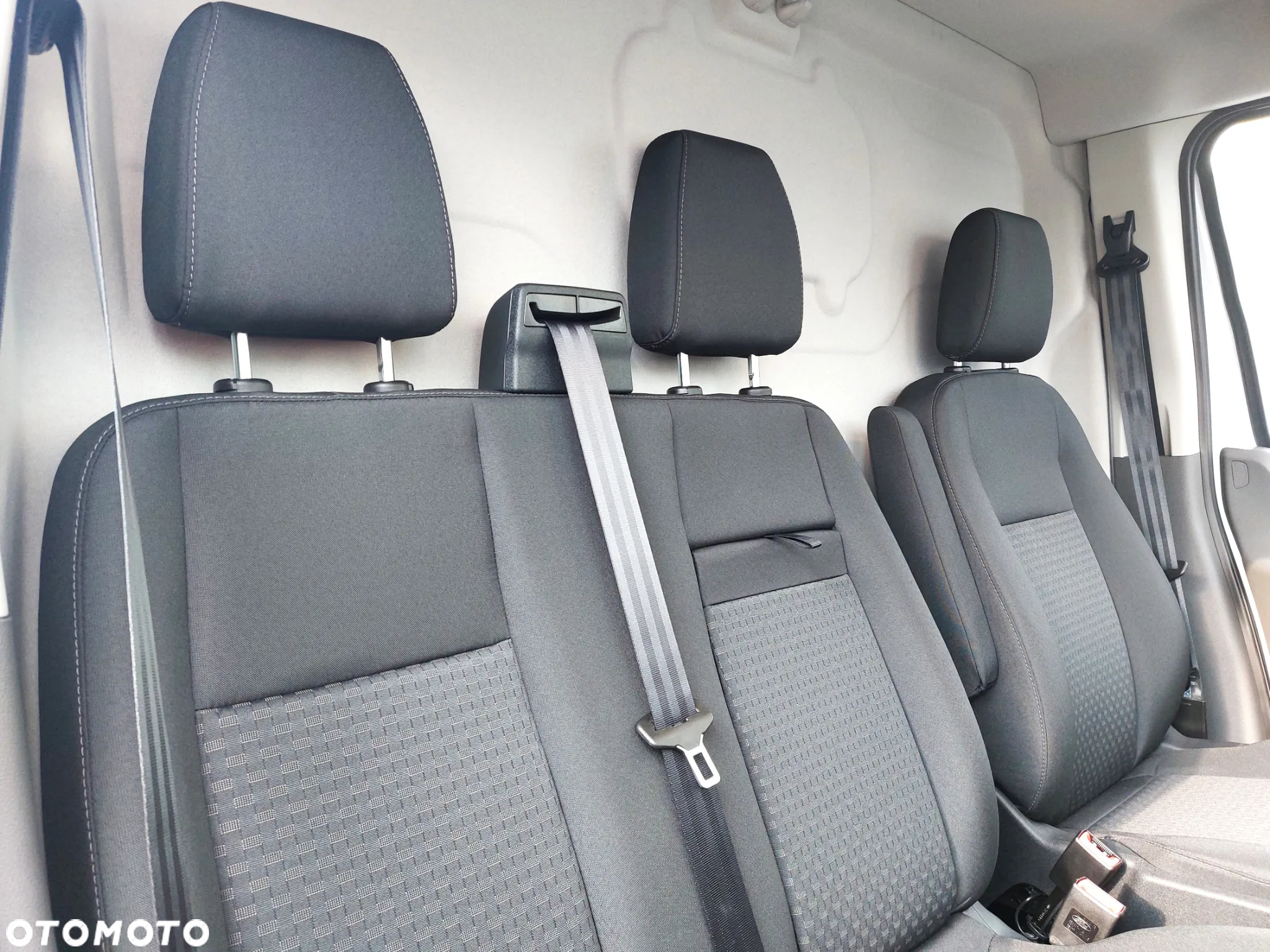 Ford Transit - 19