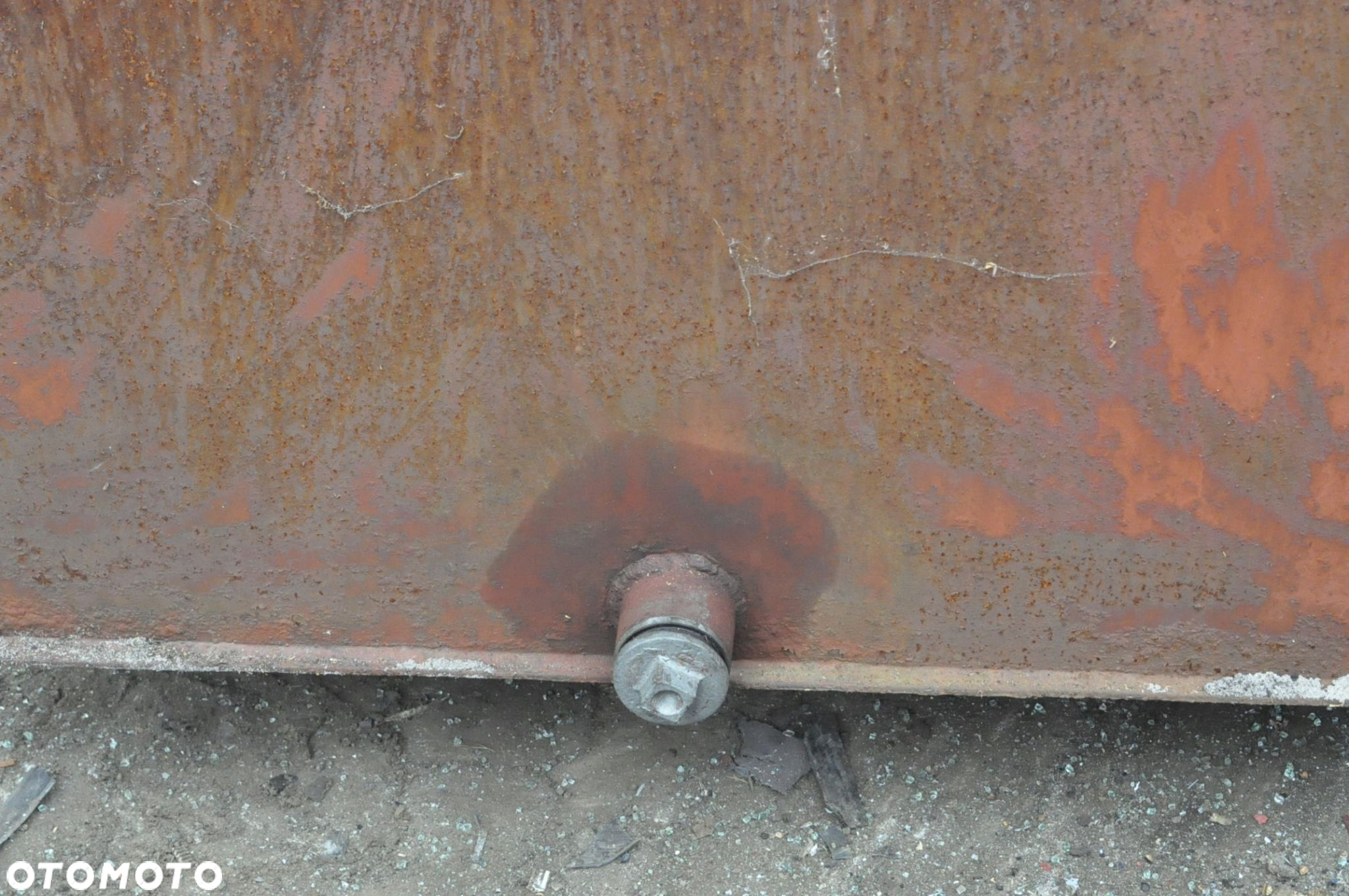 ZBIORNIK NA OLEJ OPAŁOWY STALOWY POJEMNOŚĆ OKOŁO 5500 LITRÓW 300x125x150 - 5