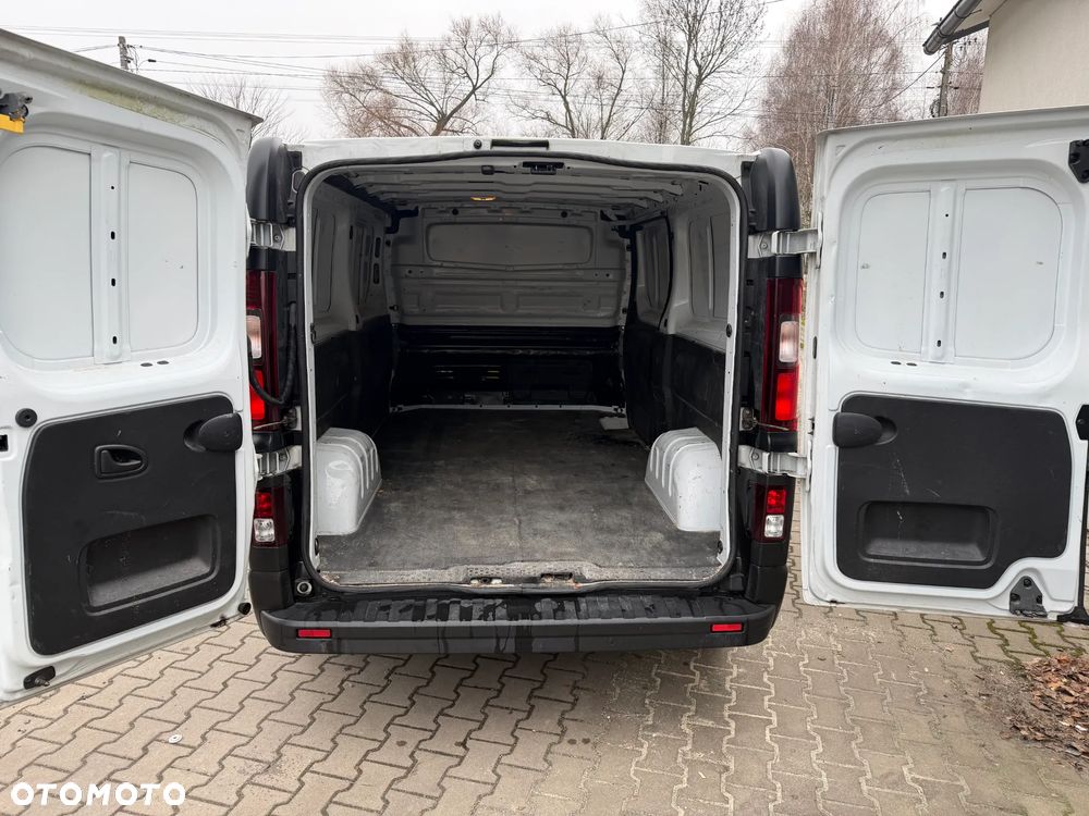 Renault TRAFIC - 10