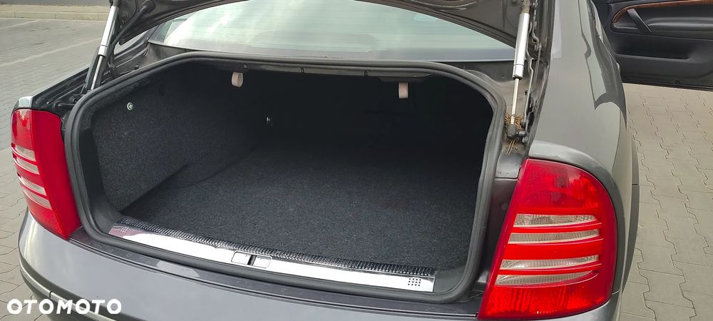 Skoda Superb 1.9 TDI Platinum - 13