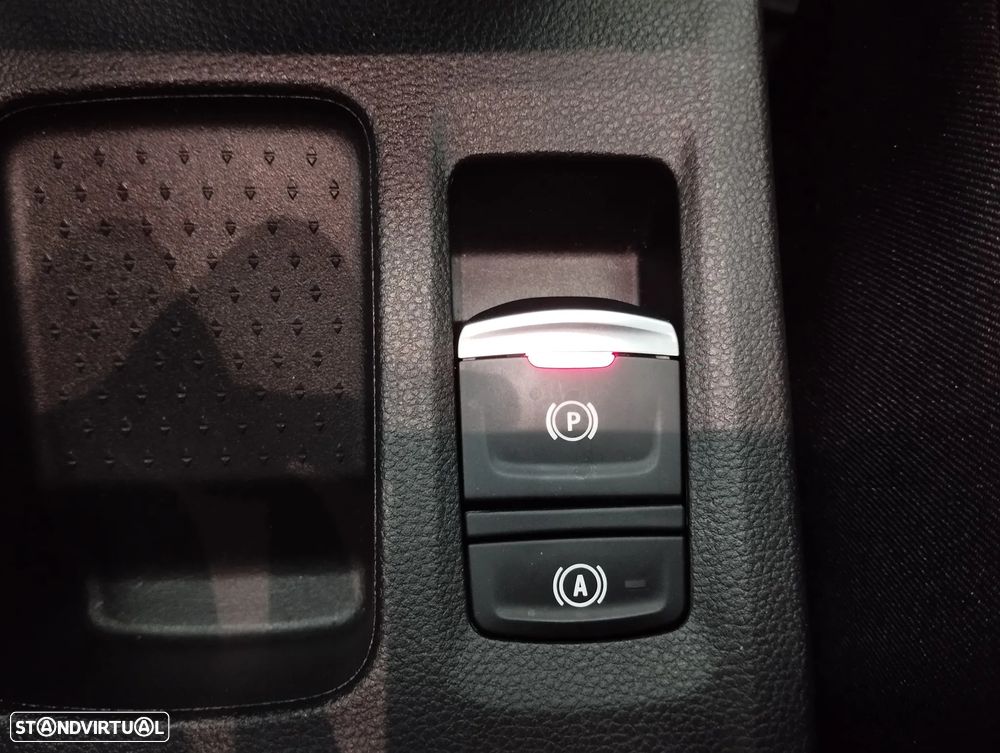 Renault Captur 1.0 TCe Techno Bi-Fuel - 40