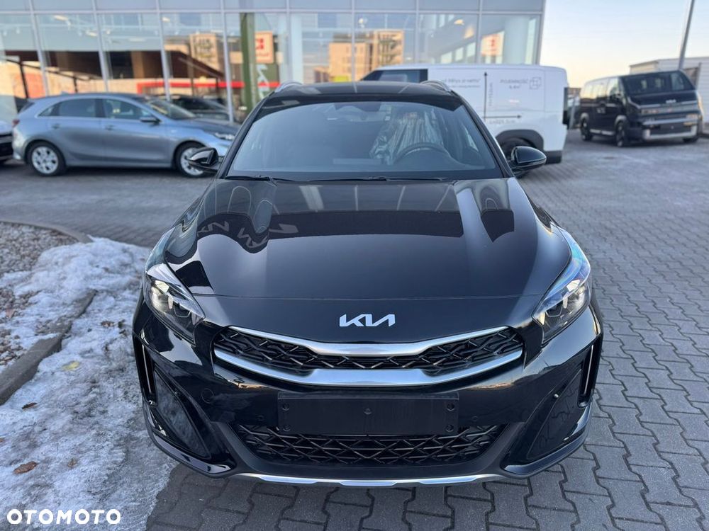 Kia XCeed - 8