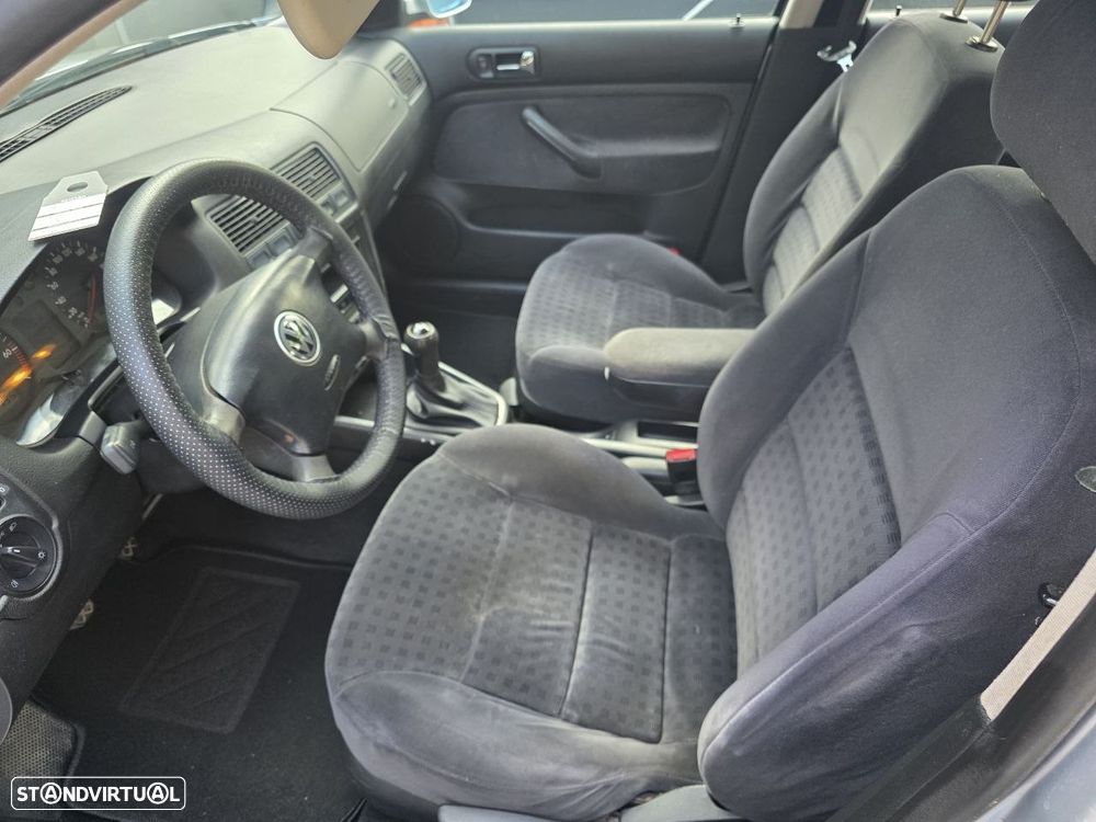 VW Golf 1.4i Confortline AC - 22