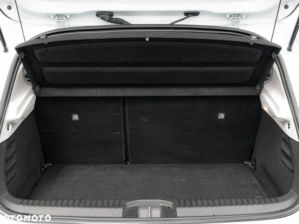 Renault Clio 1.0 TCe Equilibre - 27