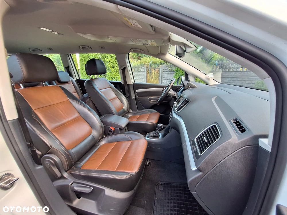 Volkswagen Sharan 2.0 TDI DSG BlueMotion Technology Highline - 3