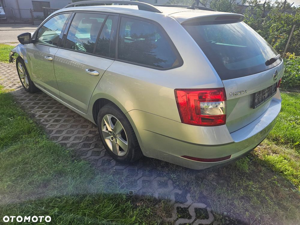 Skoda Octavia 1.5 TSI ACT Ambition - 3