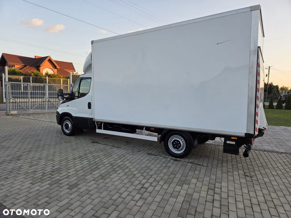 Iveco 35S14 KONTENER KLIMA TEMPOMAT WINDA DO JAZDY - 4