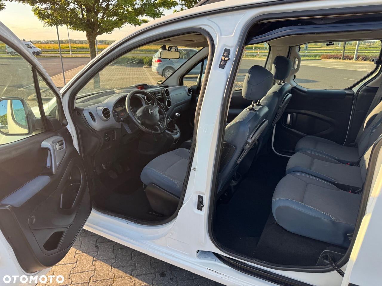 Citroën Berlingo 1.6 HDi Exclusive - 25