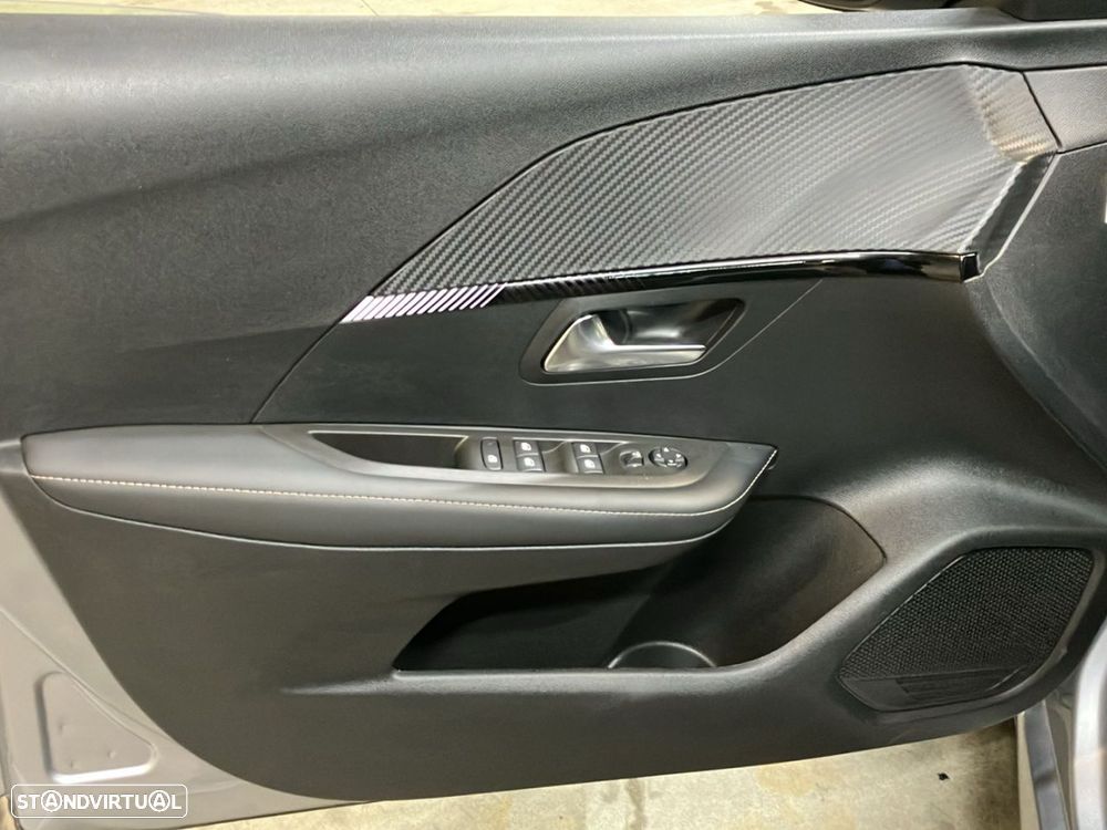 Peugeot 208 1.2 PureTech Allure - 20