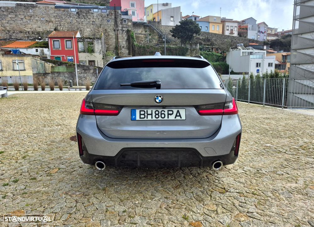 BMW 320 d Pack Desportivo M Auto - 7