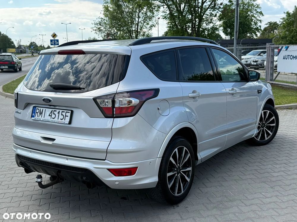 Ford Kuga 2.0 TDCi 2x4 ST-Line - 4