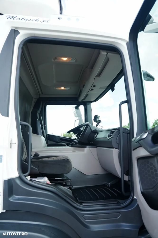 Scania P 320 / FRIGORIFER / 6X2 / CAMION SOLO 9 M / TRANSPORT SUPRA 1250 MT / MULTIMEMBRU / 3000 KG RIDICARE / AXĂ RIDICATĂ / AUTOMATĂ / EURO 6 - 37