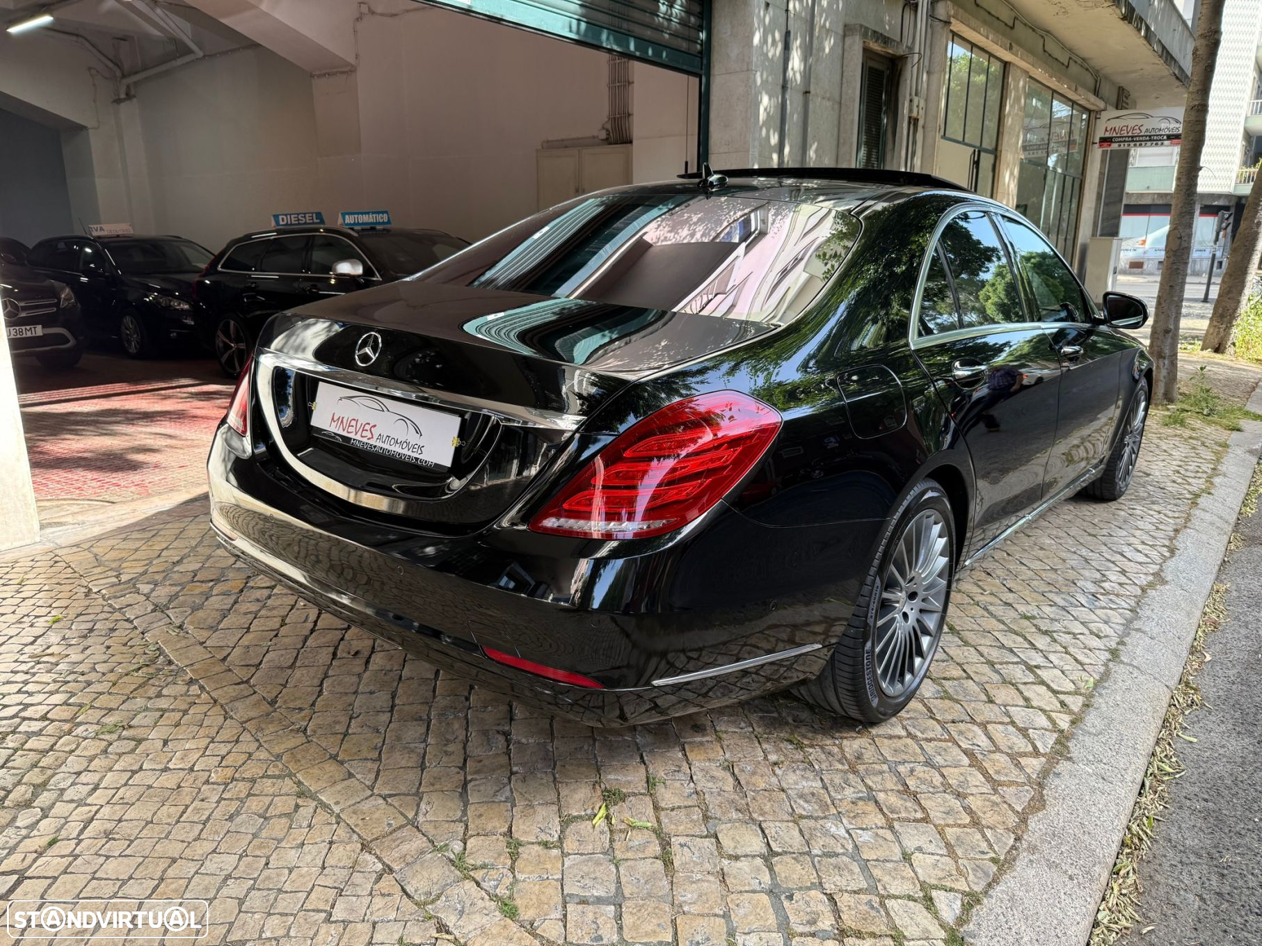 Mercedes-Benz S 350 BlueTEC DPF 4Matic 7G-TRONIC - 14