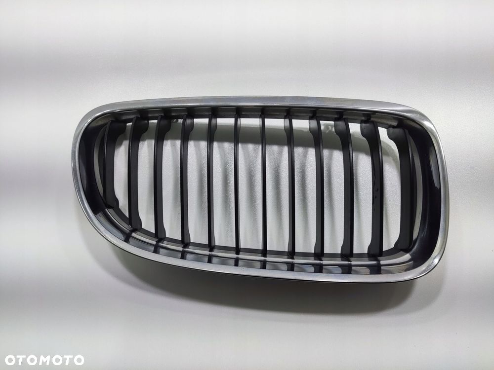 grill atrapa nerka grilla prawa bmw 3 e90 e91 7201968 2008-2012 lift - 2