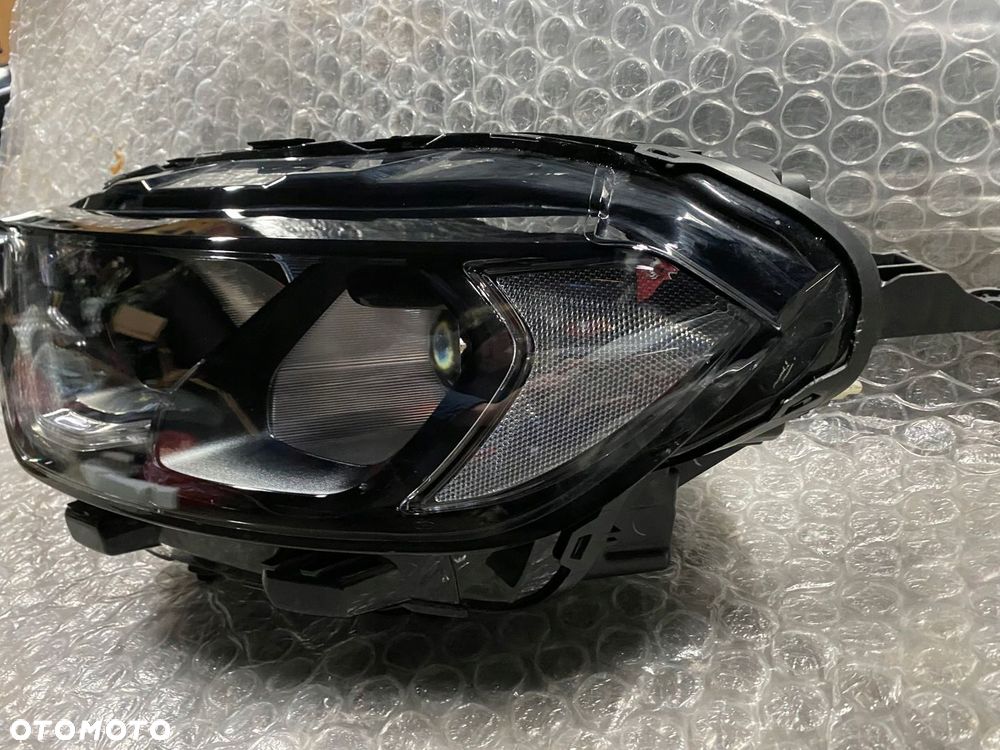 LAMPA LEWA XENON LED FORD ECOSPORT ST GN1513D155HE - 3