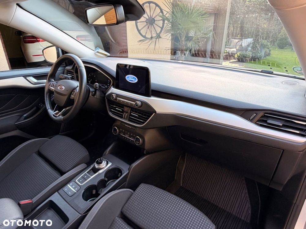 Ford Focus - 20
