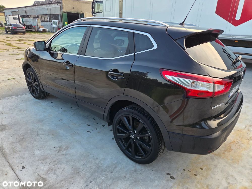 Nissan Qashqai 1.6 DCi N-Connecta - 4