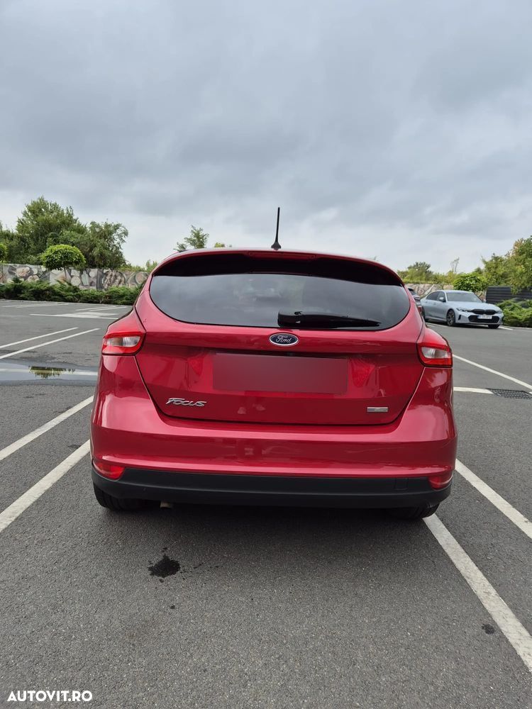 Ford Focus 1.0 EcoBoost Trend - 10