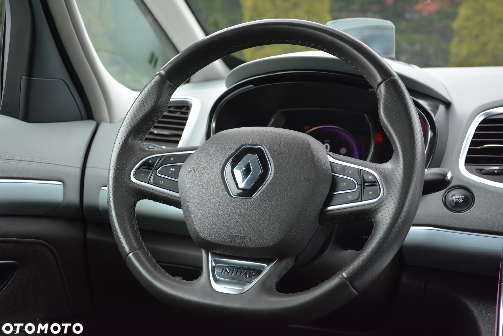Renault Espace 1.6 dCi Energy Initiale Paris EDC 7os - 29